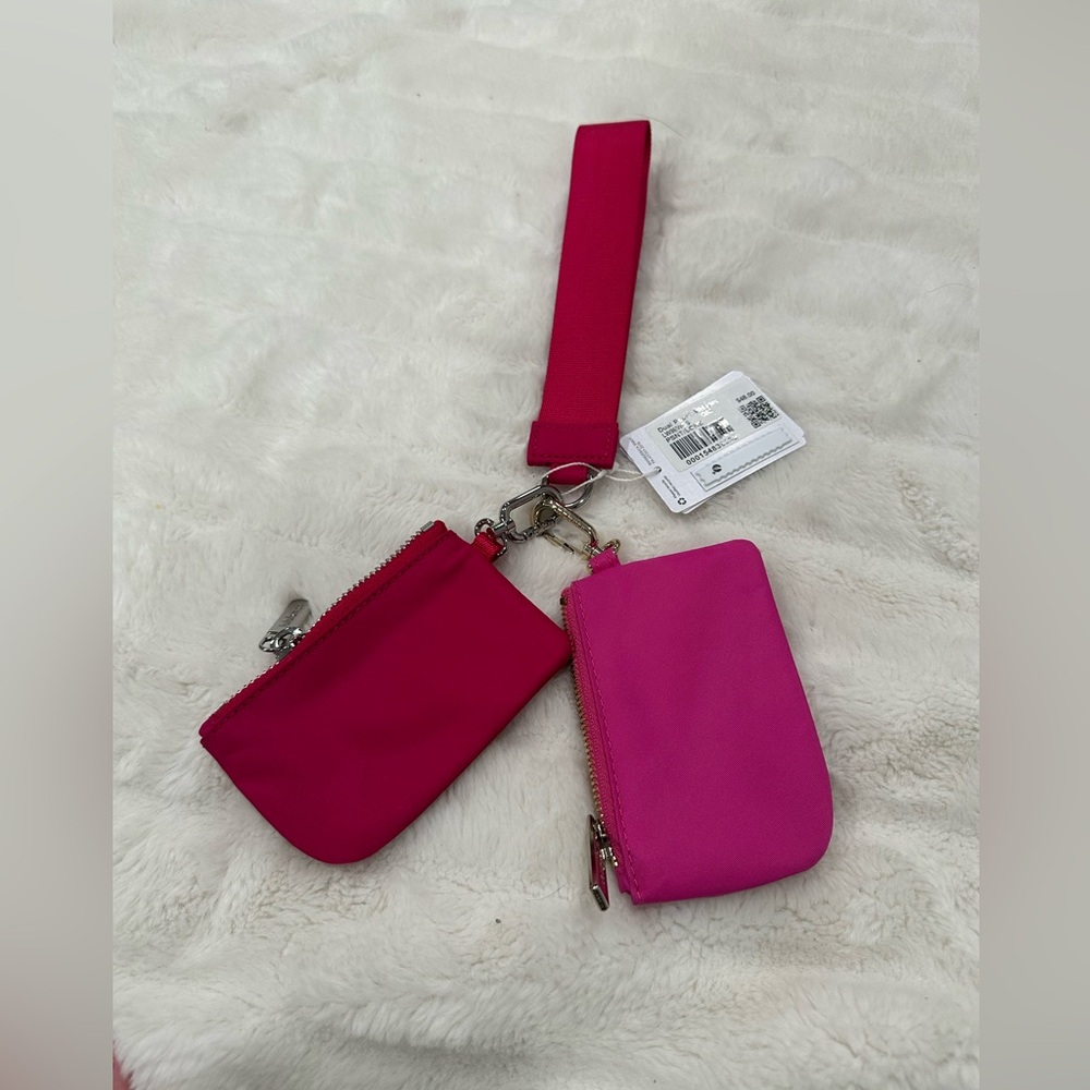 🚫sold🚫NWT Lululemon Dual Pouch Wrislet - Picture 5 of 6